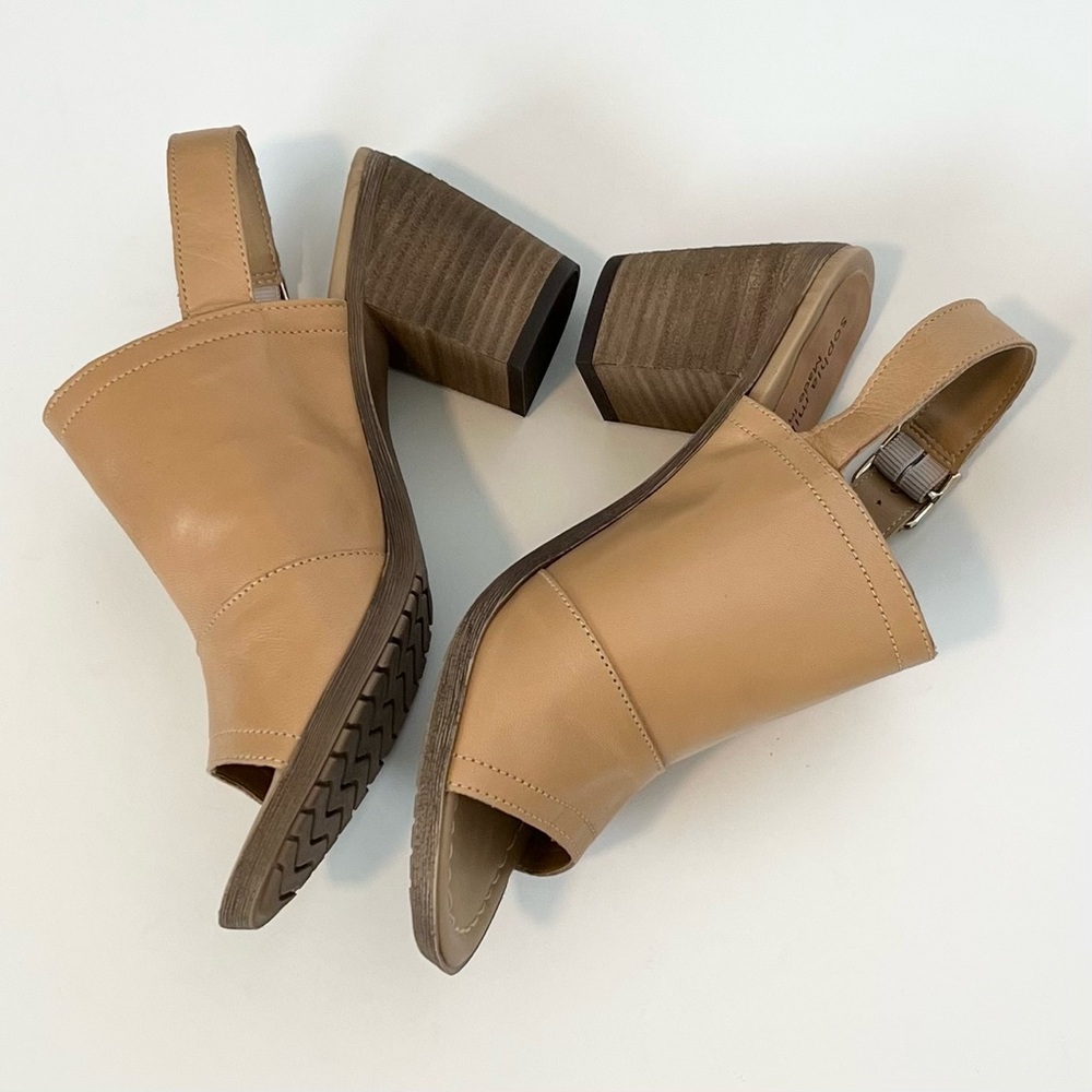 Sophia Milano tan leather mule clogs Open toe heels Sling back heeled sandals - Picture 6 of 9